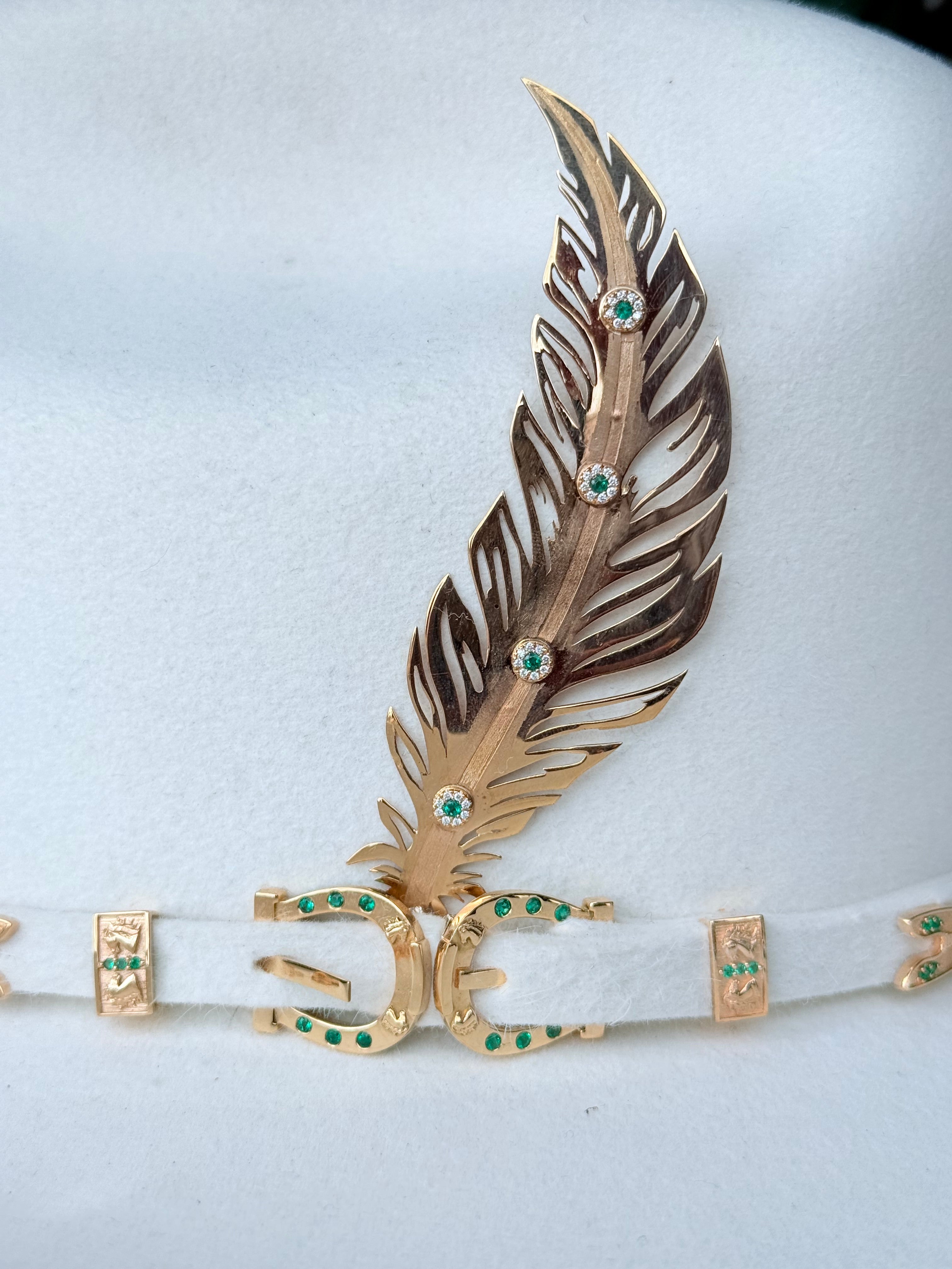 Sombrero de Oro Diamantes / Esmeraldas